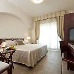 Hotel Grand Gallia