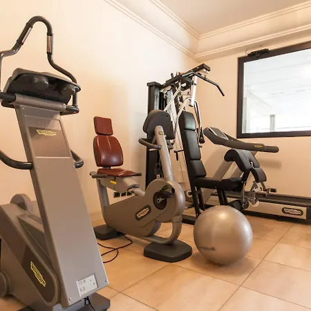 Ξενοδοχείο Grand Gallia 4*