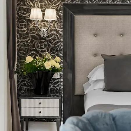 Hotel Grand Gallia 4*