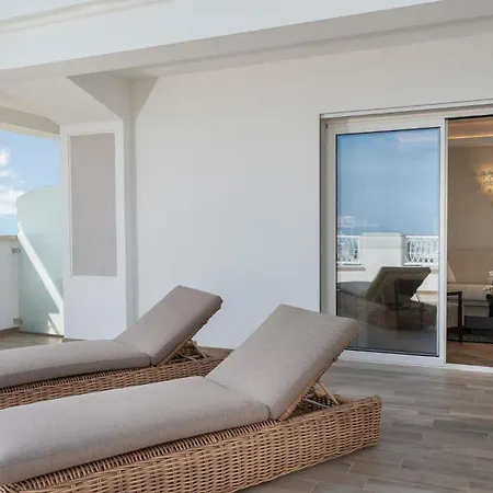 Grand Gallia Hotel 4*