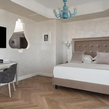 Ξενοδοχείο Grand Gallia 4*