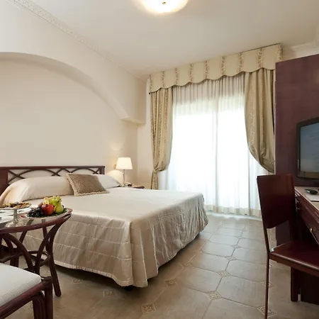 Hotel Grand Gallia