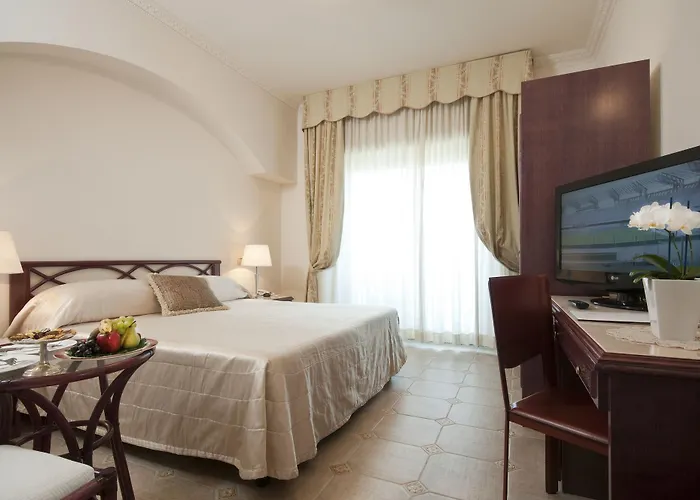 Grand Gallia Hotel 4*